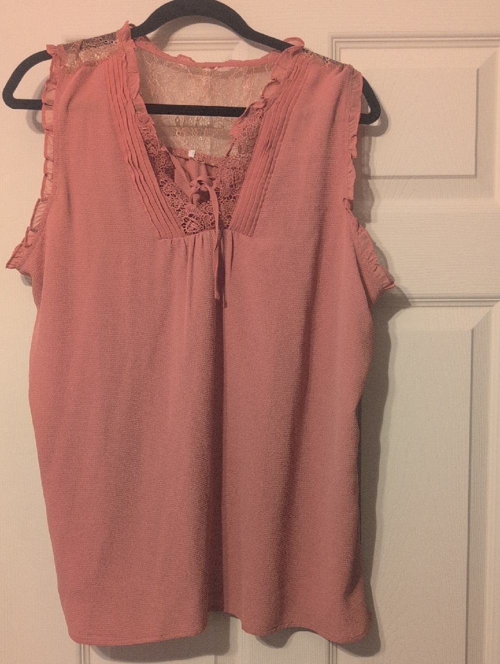 Sleeveless Lace-Trim Blouse - Dusty Rose